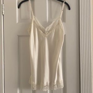 Very cute and simple Intimissimi silk cami!